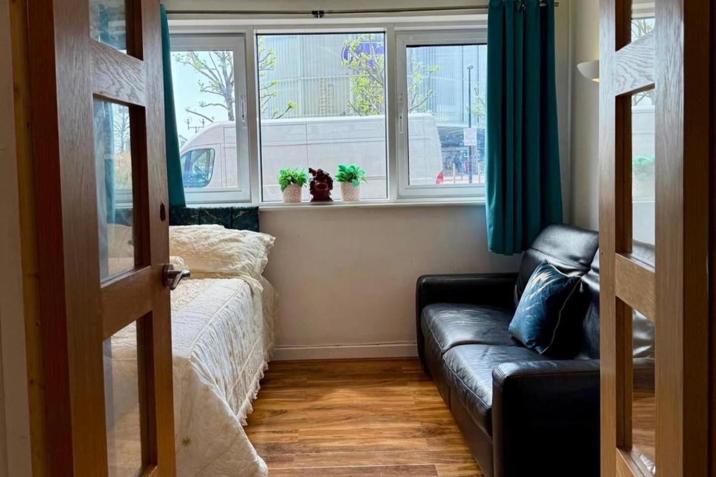 Apartment Cosy With River View